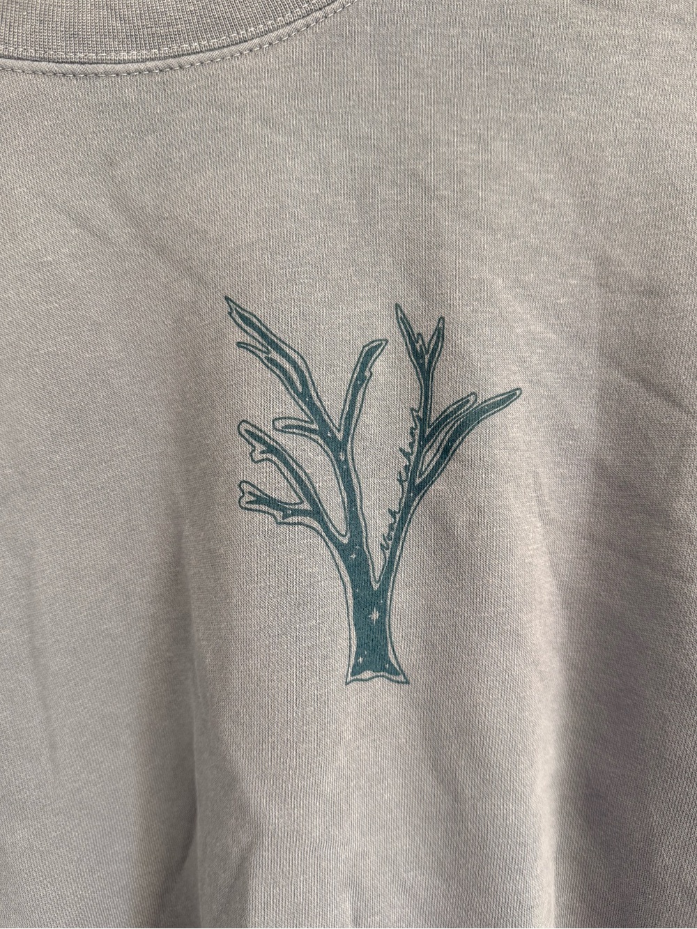 Noah Kahan season of the sticks faded blue crewneck sweatshirt M - Picture 3 of 7
